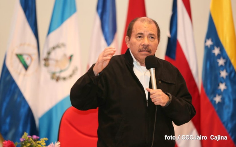Presidente Daniel Ortega se reúne con diputados del Parlacen para analizar la paz en la región