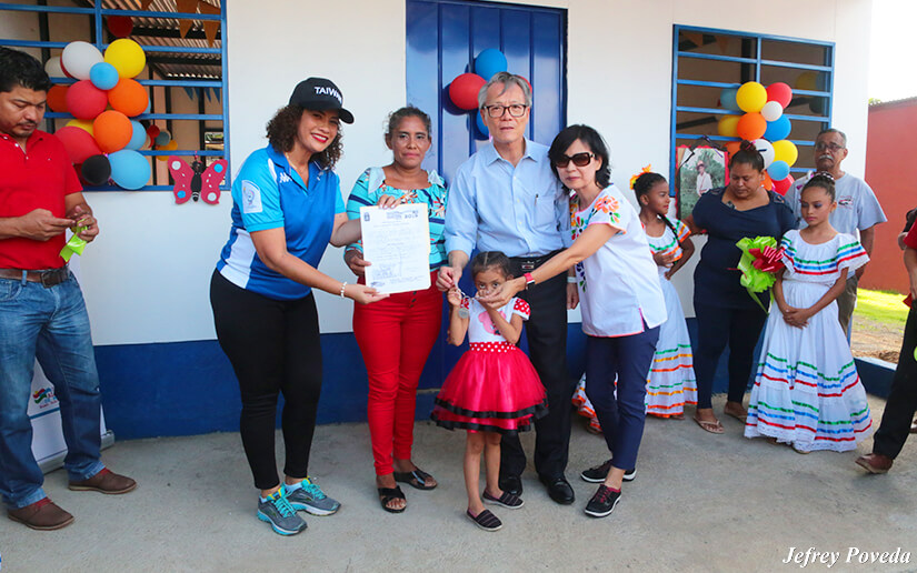 Alcaldía de Managua y China Taiwán entregan vivienda digna en el barrio Rubén Darío