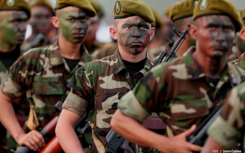 Conmemoramos el 40 aniversario de un Ejército que lucha por la paz