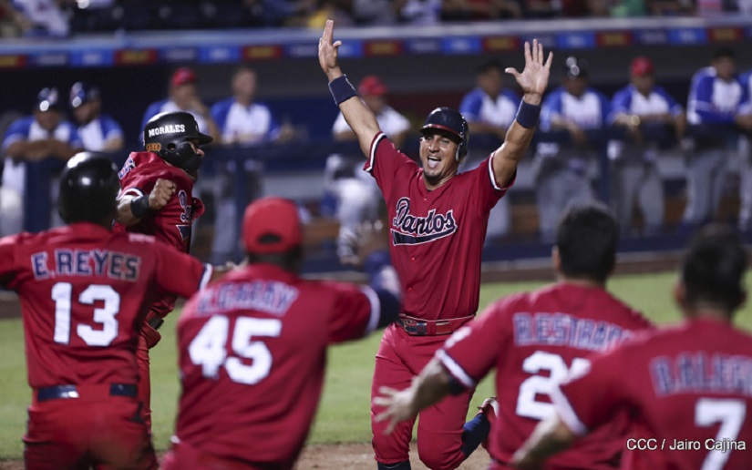 Los Dantos a una victoria de la gran final del Pomares