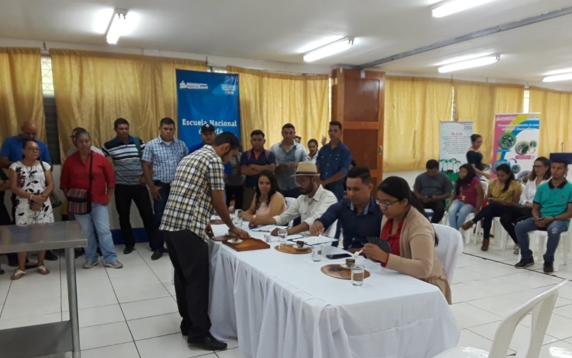 Realizan certamen Emprende Café en Ocotal