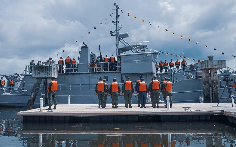 Ejército de Nicaragua abandera dos buques logísticos para cumplir misiones en el Pacífico
