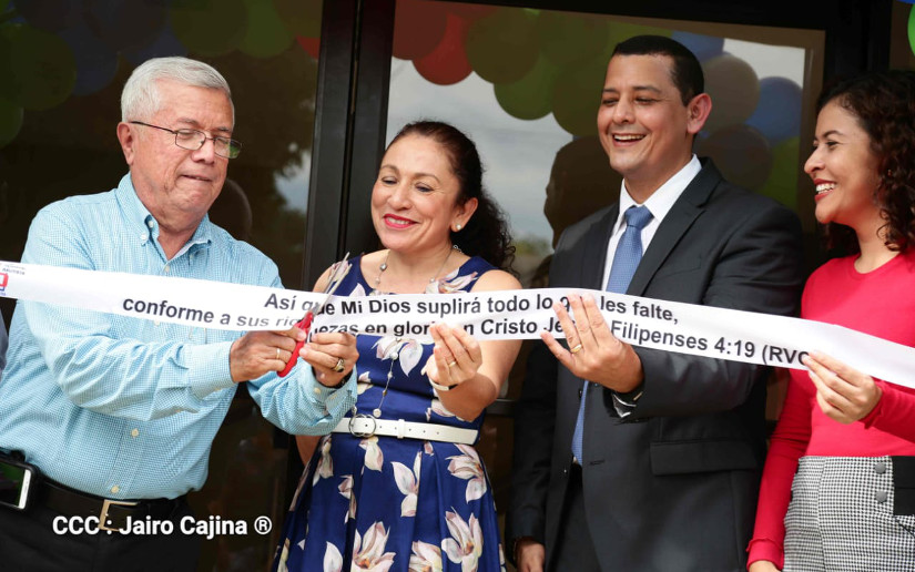 Convención Bautista inaugura clínica de Hemodiálisis en el Hospital Bautista