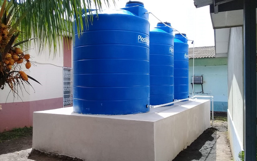 Instalan tanque de agua en hospital de Carazo