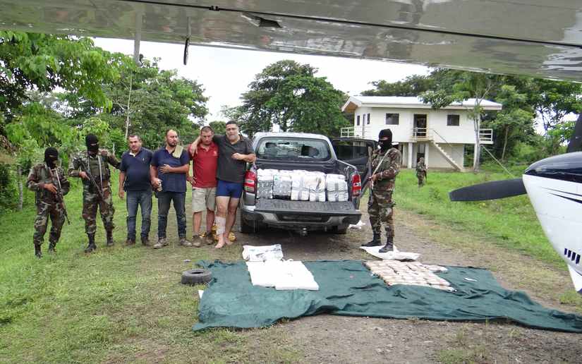 Incautación de droga al narcotráfico