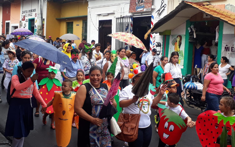 Celebran con un carnaval el Día Internacional de los Derechos Humanos en Matagalpa