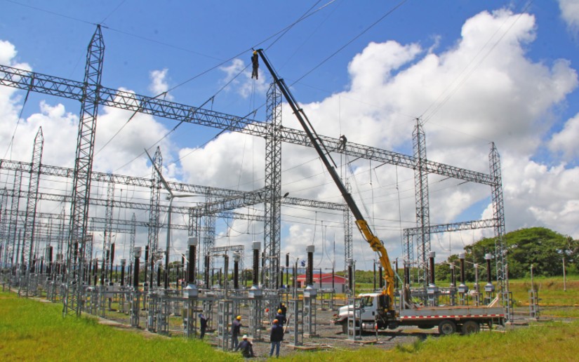Gestionan tres importantes proyectos de electrificación en Nicaragua