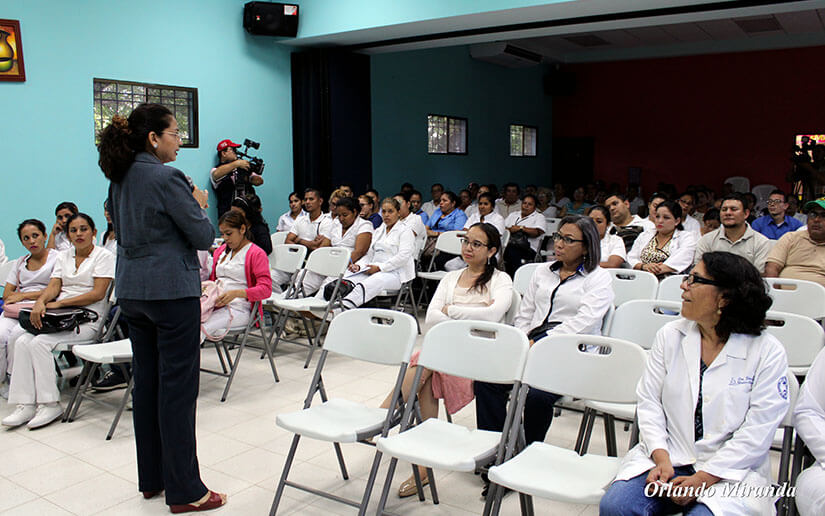 Minsa capacita a más de 200 trabajadores de la Salud