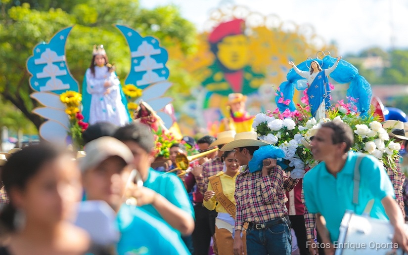 Impresionante exposición de los Santos Patronos en Nicaragua