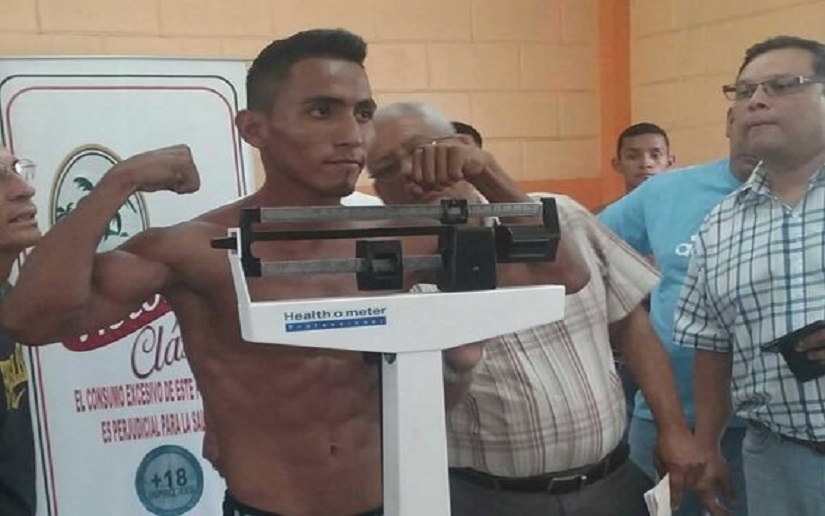 Dixon Flores noqueado en 2 asaltos