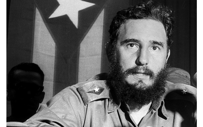 Comandante Fidel Castro nos dejó el deber hermoso de luchar para vencer