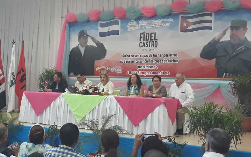 Minsa rinde homenaje al comandante Fidel Castro Ruz