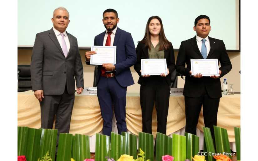 Estos son los ganadores del Premio Economía, Finanzas y Desarrollo 2019