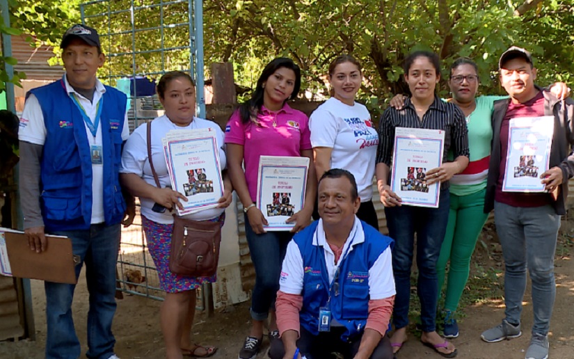  11 mil títulos de propiedad están siendo entregados entre noviembre y enero a las familias nicaragüenses