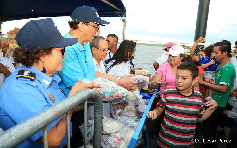 Puerto Salvador Allende celebra La Purísima Acuática con las familias nicaragüenses