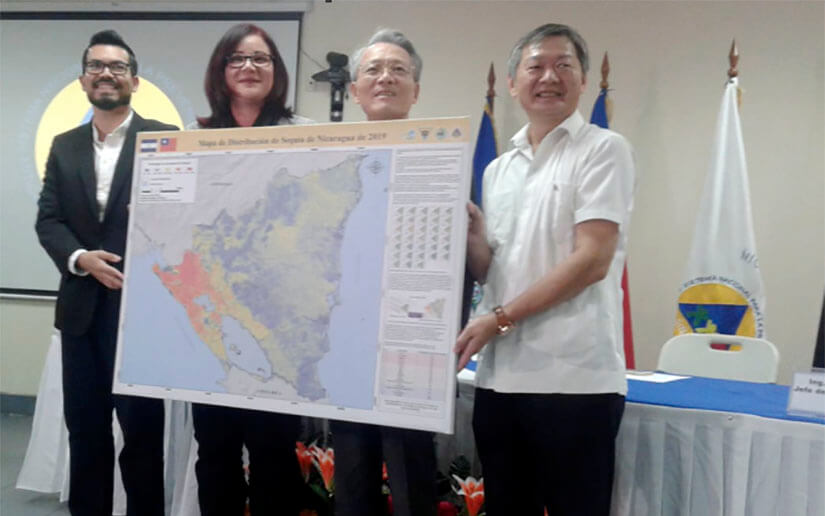 Embajada de Taiwán entrega mapa de sequía en Nicaragua