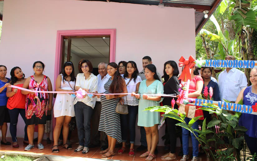 Inauguran remodelación de Casa Materna Margarita Calderón en Niquinohomo