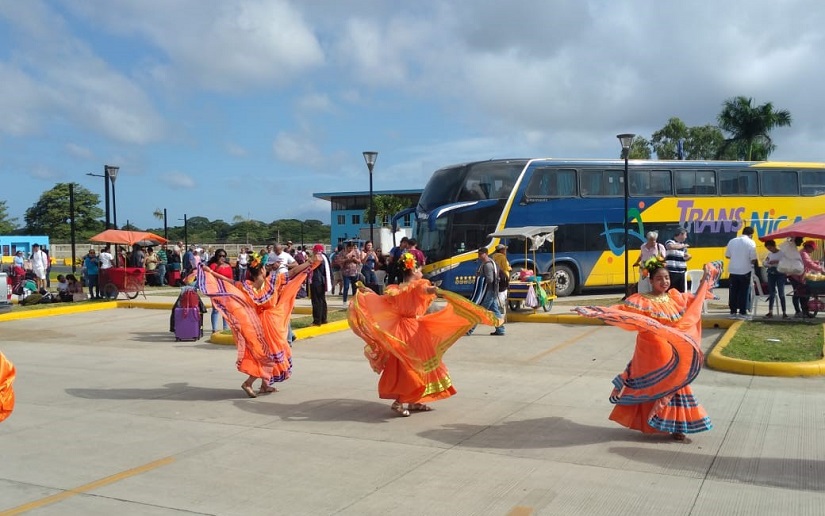 Festival cultural de bienvenida en la Frontera de Peñas Blancas