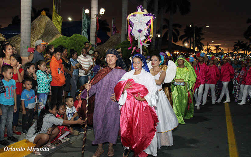 Centenares de familias se deleitaron con pastorelas navideñas en el Puerto Salvador Allende