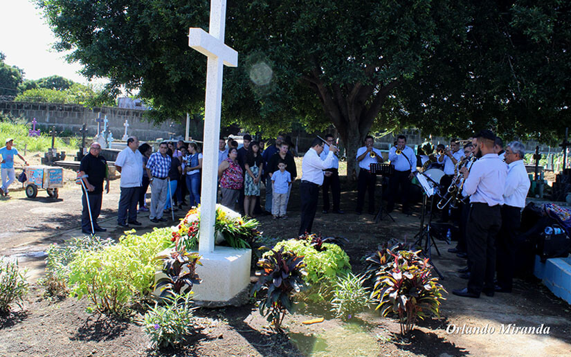 Rinden homenaje a más de 20 mil víctimas que ocasionó en Managua el terremoto de 1972