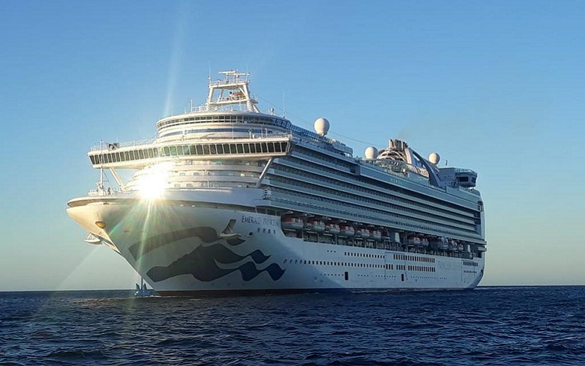 Crucero Emerald Princess arriba a la bella bahía de San Juan del Sur 