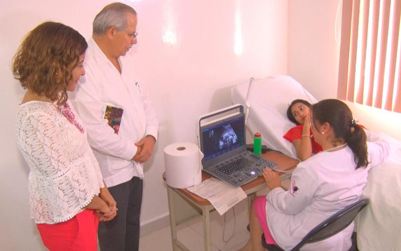 Inauguran rehabilitación de la clínica de atención integral a los adolescentes en el Hospital Bertha Calderón