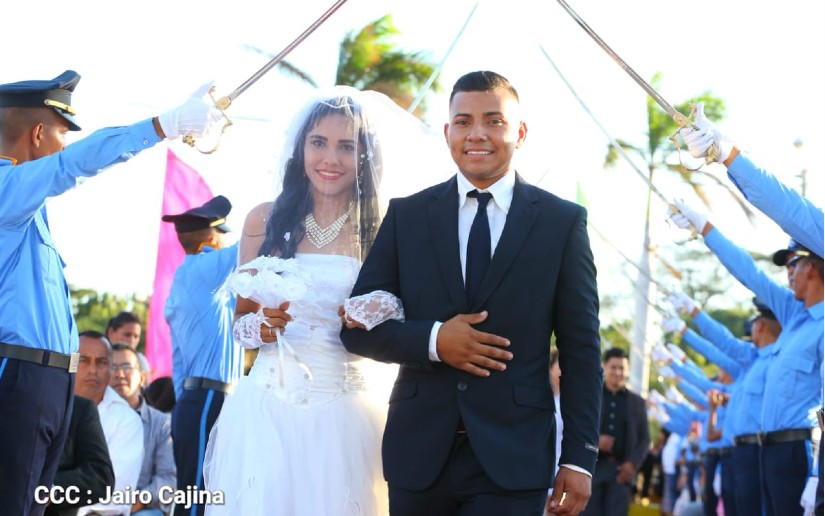 Por primera vez en la historia de Nicaragua, centenares de parejas se casarán frente al volcán Masaya
