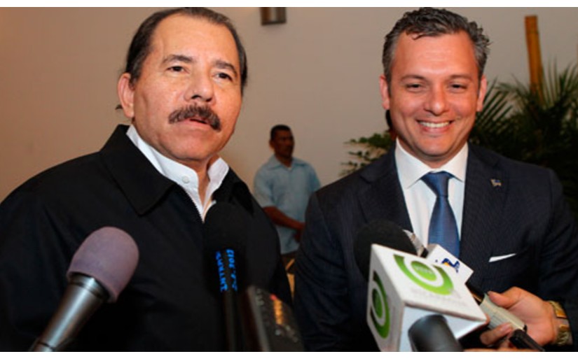 Daniel Ortega recibe a Primer Ministro de Curazao