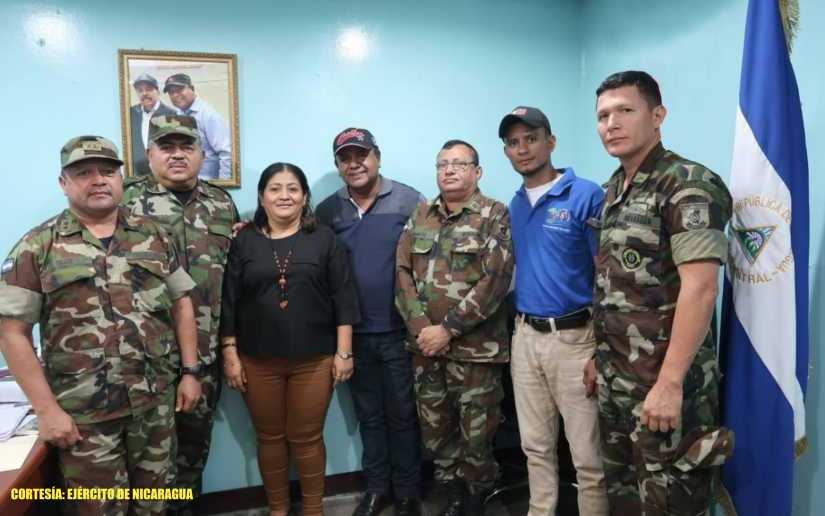 Ejército de Nicaragua sostuvo reunión de trabajo con autoridades de Villa El Carmen