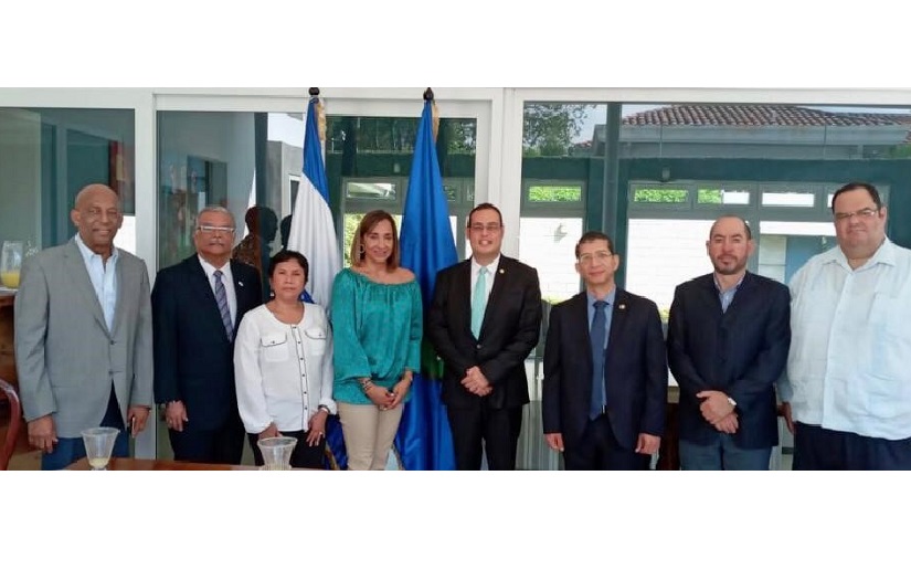 Honduras recibió la Presidencia Pro Tempore del SICA por parte de El Salvador 