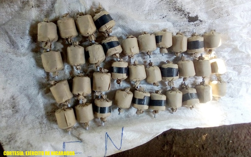  Fuerza Naval realiza hallazgo de 34 bombas artesanales en Chinandega