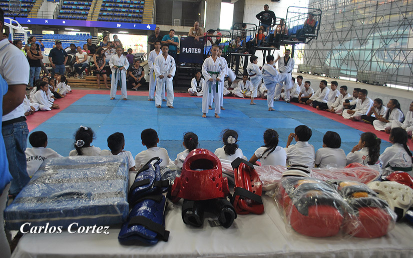 Alcaldía de Managua inaugura academia de taekwondo en el Polideportivo Alexis Argüello