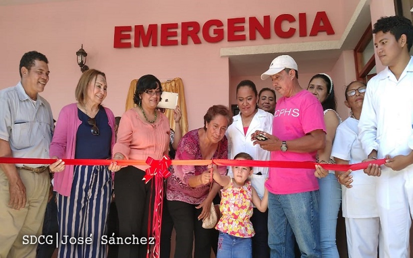 Inauguran sala de emergencia del centro de salud Jorge Sinforoso Bravo de Granada