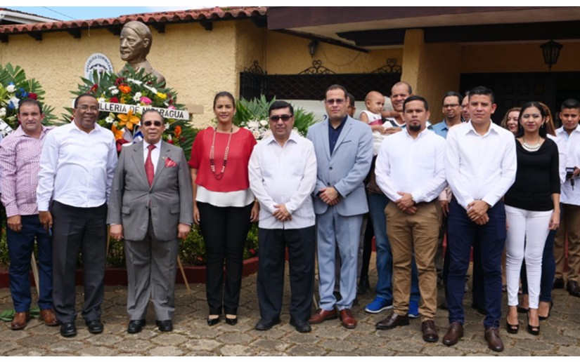 Gobierno de Nicaragua participa en depósito de ofrenda floral por aniversario de independencia República Dominicana