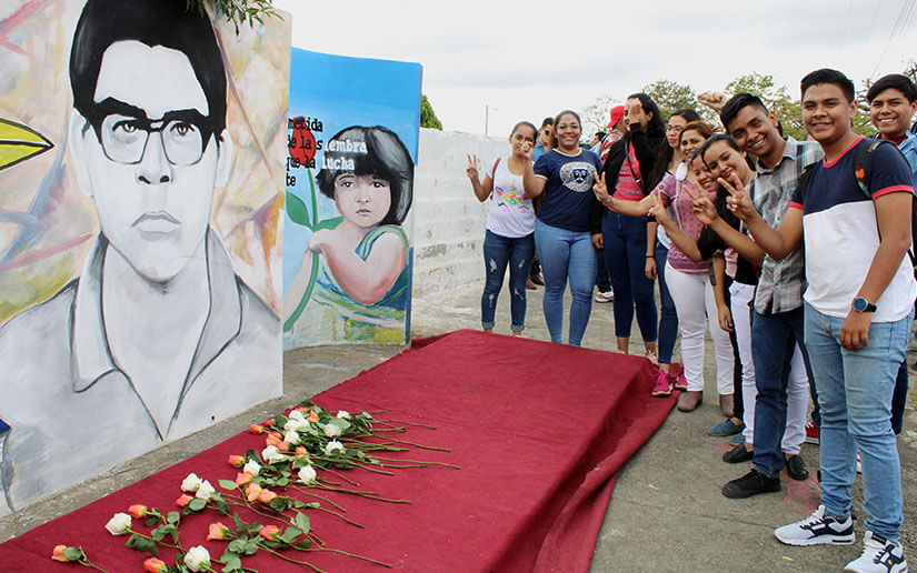 Juventud nicaragüense saluda el natalicio del poeta guerrillero Leonel Rugama