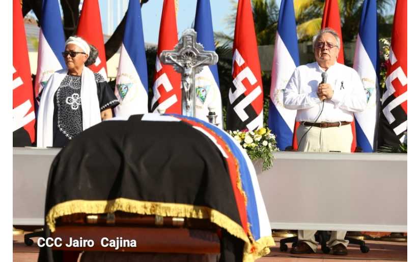 Muestras de solidaridad y condolencias por fallecimiento del compañero Jacinto Suárez