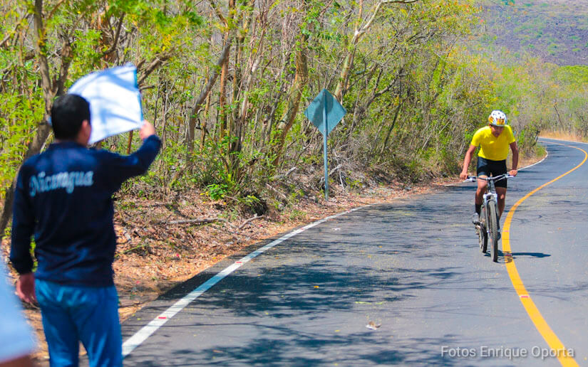 Volcán Masaya, el escenario perfecto para el ciclismo ambiental 