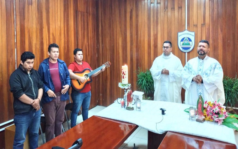 Misa a través de videoconferencia llega a todos los penales de Nicaragua