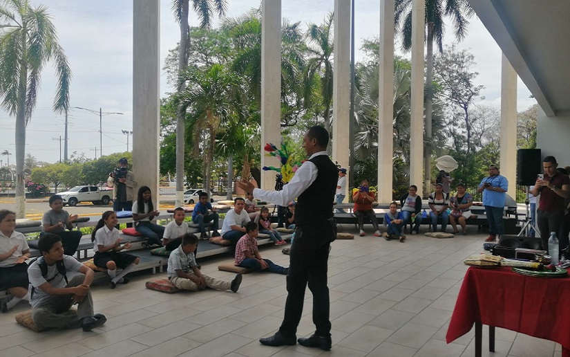 Movimiento Cultural Leonel Rugama lleva alegría a niños de diversos distritos de Managua