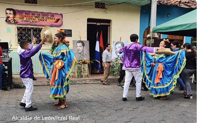 Conmemoran natalicio de Rigoberto López Pérez