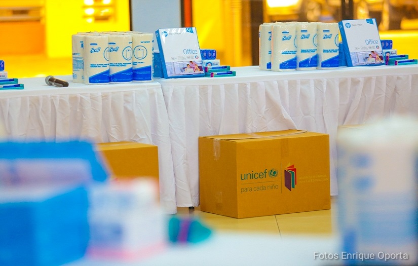 Unicef dona al Ministerio de Educación más de 4 mil kits de limpieza