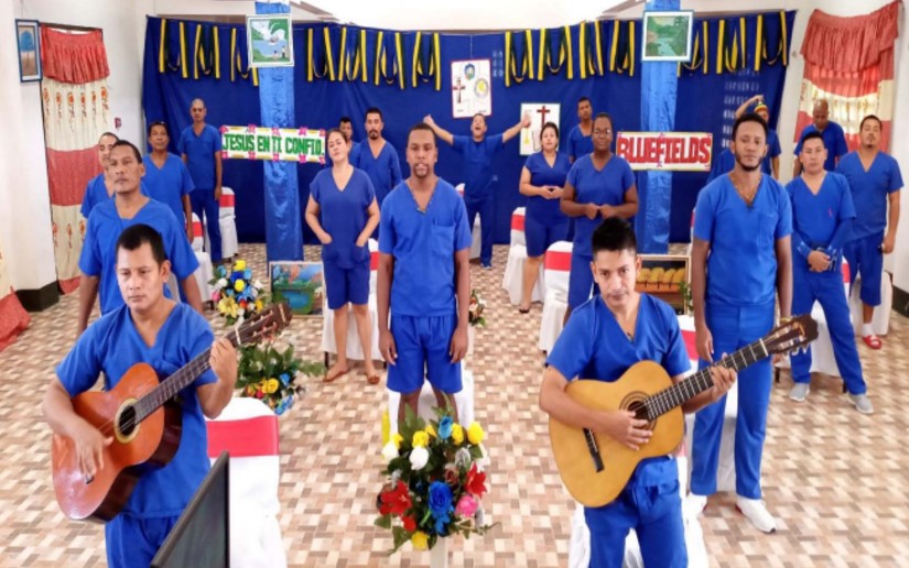 Realizan culto virtual en penales de Nicaragua