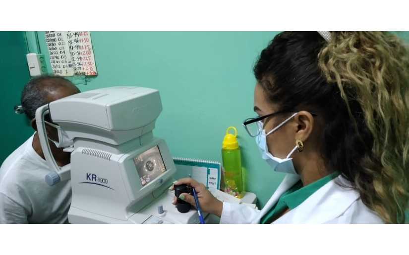 Centro Nacional de Oftalmología entregan más de 200 lentes a pacientes