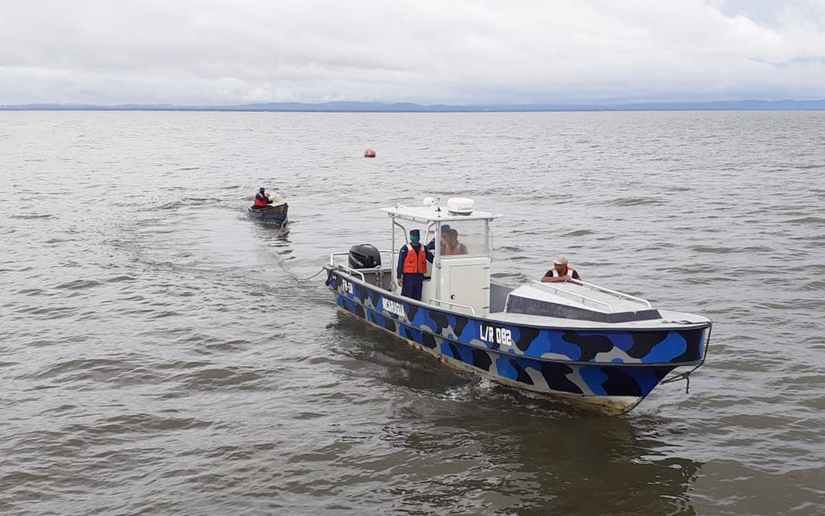 Fuerza Naval rescata a una persona a 4 millas naúticas de comunidad El Menco