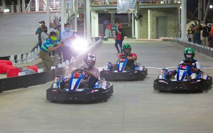 Inauguran pista Go Kart en el circuito del puerto Salvador Allende