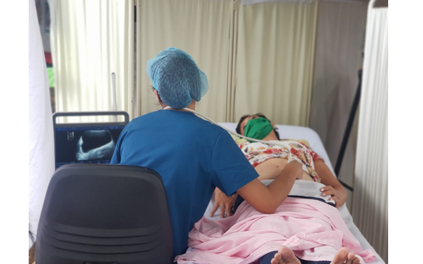 Jornada Mi hospital en mi comunidad en el Mercado Israel Lewites, Managua
