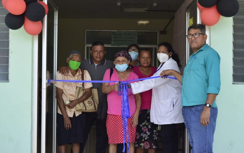 Inauguran obras de mejoramiento en el Hospital Primario de El Sauce, León