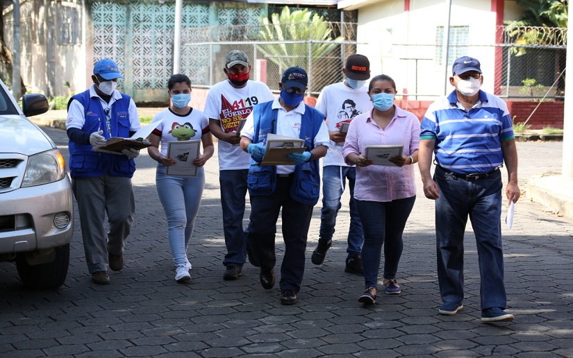 Entregan 37 títulos de propiedad a familias del barrio San Luis Norte en Managua