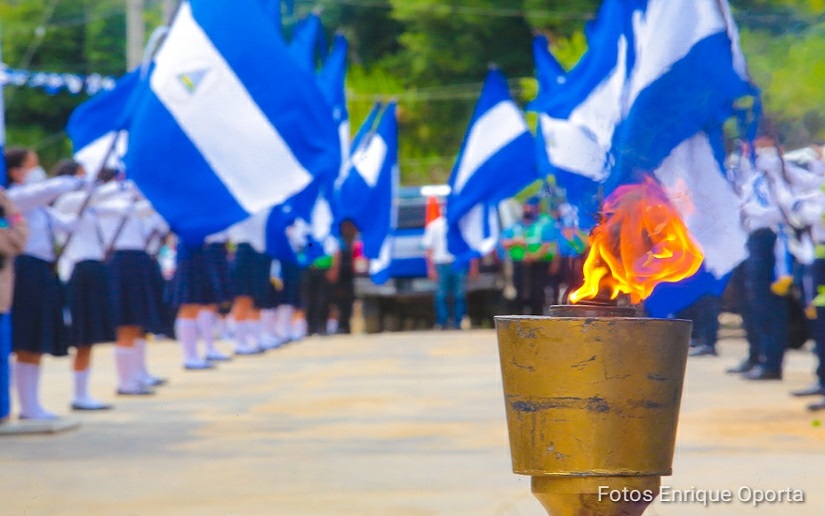 Antorcha de la fraternidad, libertad y dignidad, símbolo de unidad centroamericana