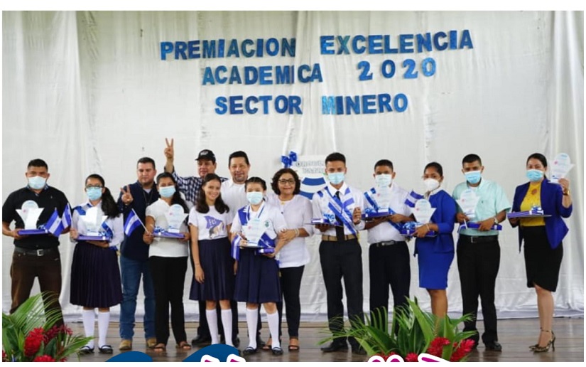 Estos son los mejores docentes y estudiantes del sector minero y Mulukukú